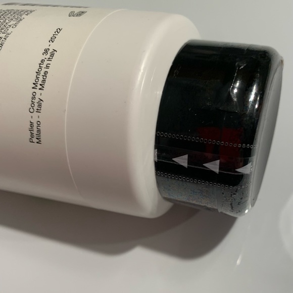 NWT - Picture 10 of 10